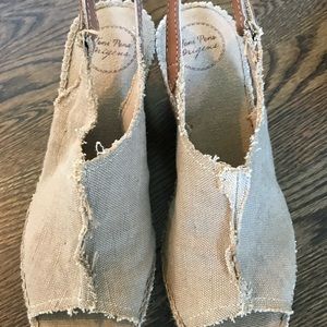 Toni Pons Lugano Espadrille Wedge Sandals